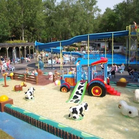 Te Huur: Leuke 4-Persoons Stacaravan Op Top Locatie! هونديرلو المظهر الخارجي الصورة